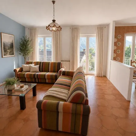 Agata Agnese Homes Appartement Carlazzo
